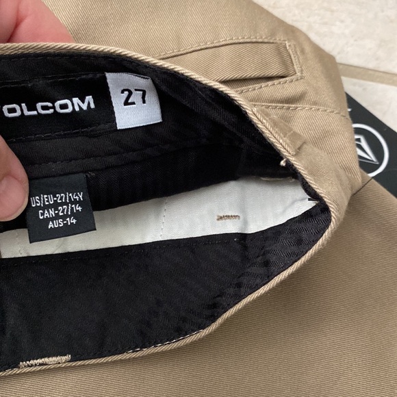 NWT- Big boys size 27/size 14 US volcom VMonty khaki pants. - Picture 4 of 5